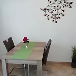 Mari *